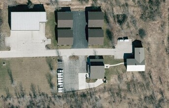 658 N Progress Dr, Saukville, WI - Vue aérienne vue de carte