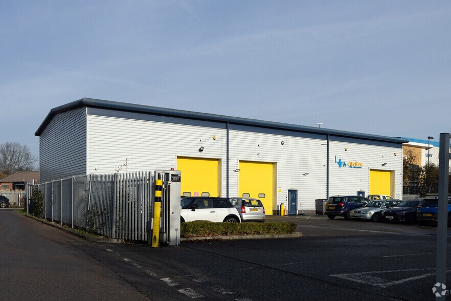 Park Ln, Birmingham à louer - Photo principale – Image 1 sur 4