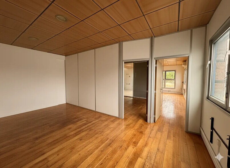 23 Rue Georges Melies, Noisy-le-Grand à louer - Photo de l’immeuble – Image 3 sur 10