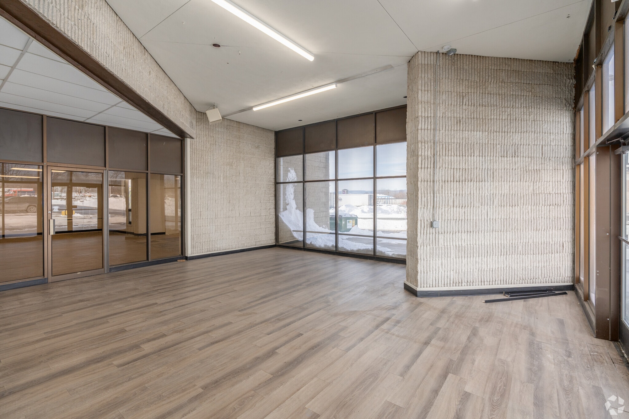 116-120 Monahan Ave, Dunmore, PA à louer Photo intérieure– Image 1 sur 6