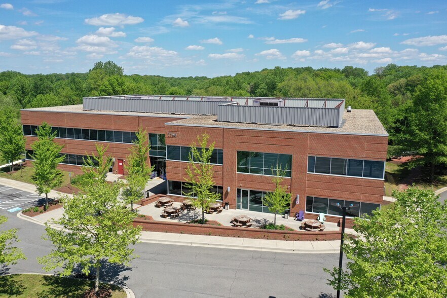 7750 Montpelier Rd, Laurel, MD à louer - Photo de l’immeuble – Image 2 sur 2