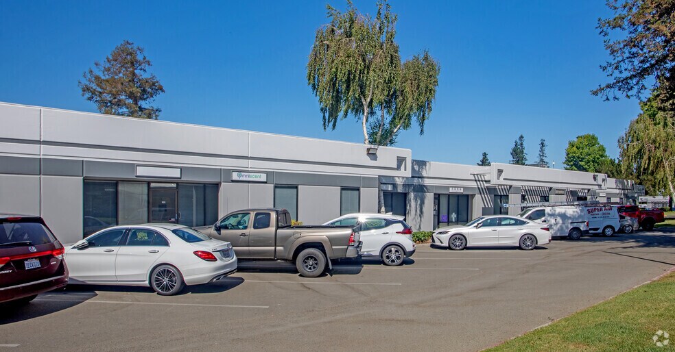 1445 Koll Cir, San Jose, CA à louer - Photo de l’immeuble – Image 3 sur 4
