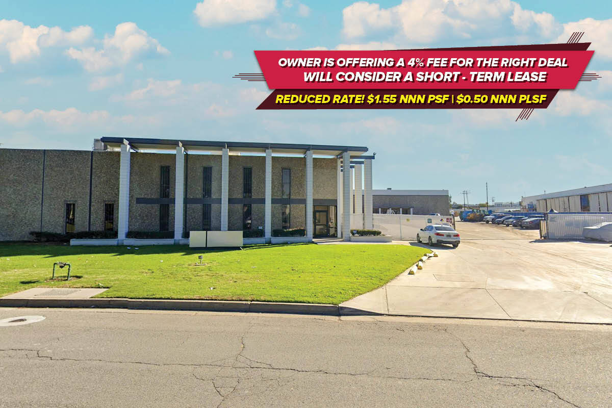 2311 Pullman St, Santa Ana, CA à louer Photo principale– Image 1 sur 6