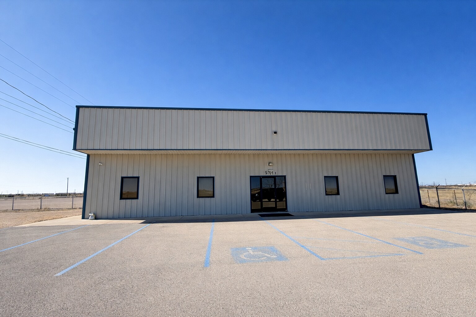 527 NW County Rd, Hobbs, NM à louer Photo principale– Image 1 sur 14