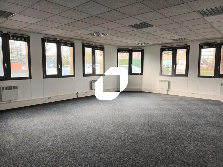 4 Rue Archimede, Villeneuve-d'Ascq à louer - Photo de l’immeuble – Image 2 sur 7