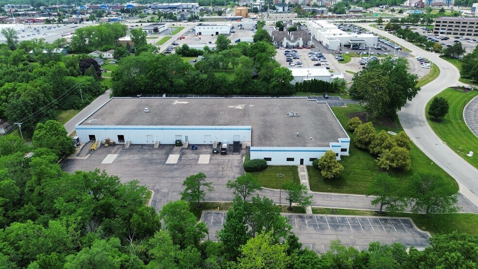 3500-3560 Park Center Dr, Dayton, OH à louer - Photo de l’immeuble – Image 3 sur 5