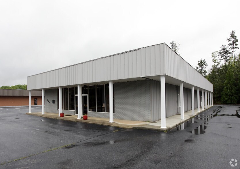 537 Us-123-byp Hwy, Seneca, SC à vendre - Photo de l’immeuble – Image 2 sur 2
