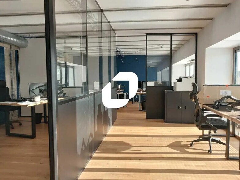 Bureau dans Castelnau-le-Lez à louer - Photo de l’immeuble – Image 3 sur 19