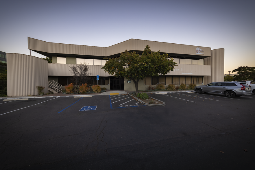 3323 Carmel Mountain Rd, San Diego, CA à louer - Photo de l’immeuble – Image 2 sur 6