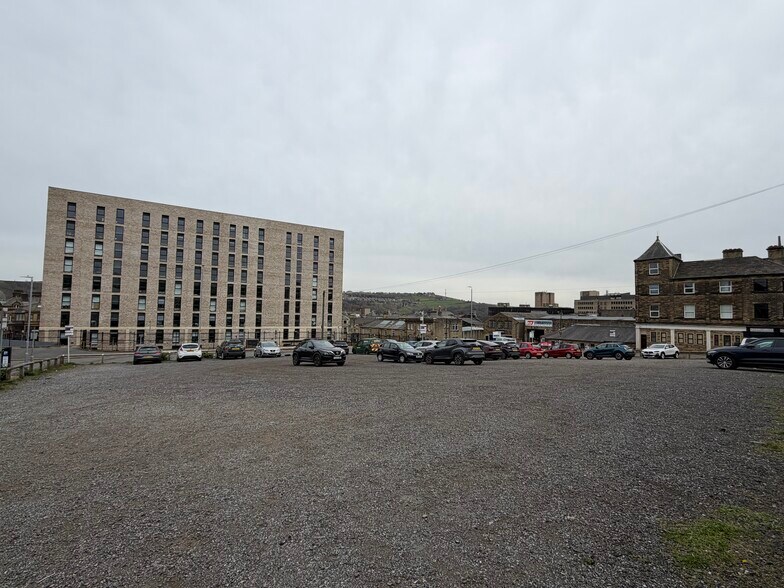 Gibbet Street, Halifax à vendre - Photo principale – Image 1 sur 7