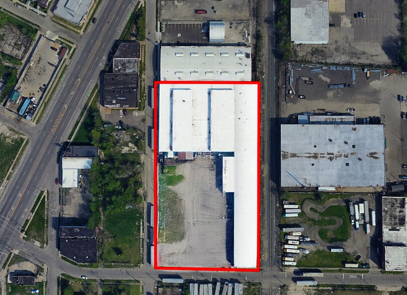 6120 Linsdale St, Detroit, MI à louer - Photo de l’immeuble – Image 1 sur 11