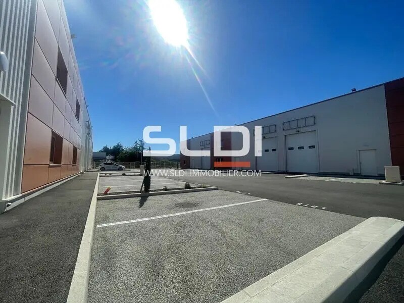 Rue Augustin Fresnel, Chassieu à louer Photo de l’immeuble– Image 1 sur 19