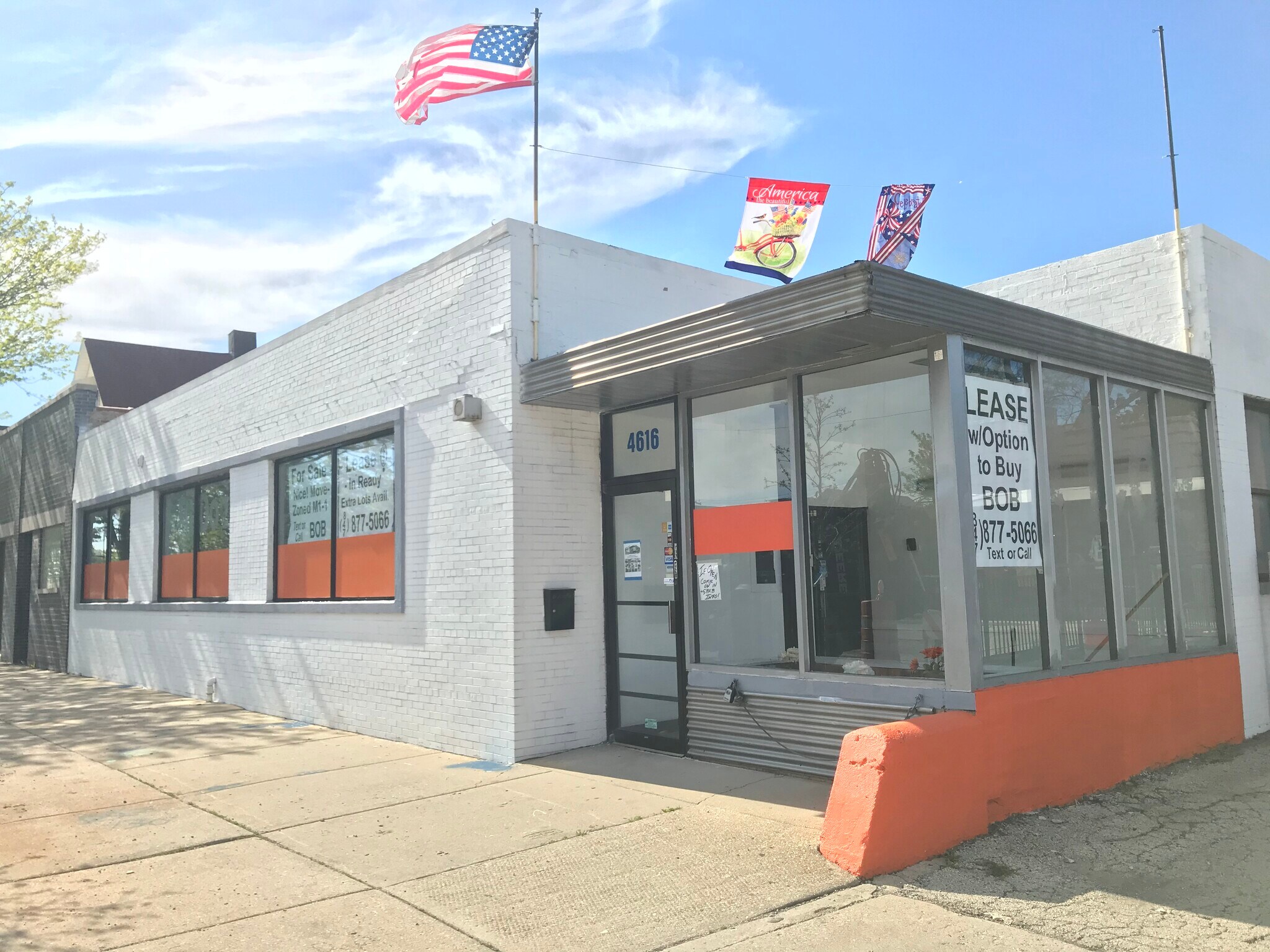 4616 W Fullerton Ave, Chicago, IL à louer Photo principale– Image 1 sur 67