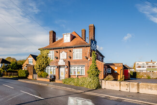 Plus de détails pour 158 Thorpe Lea Rd, Egham - Local commercial à louer