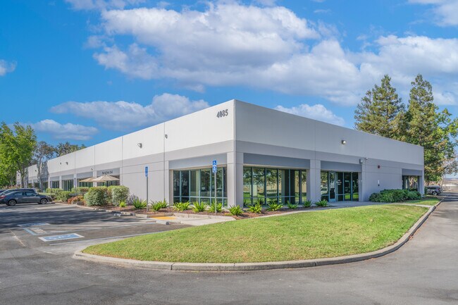 Plus de détails pour 4085 Nelson Ave, Concord, CA - Local d'activités, Industriel/Logistique à louer