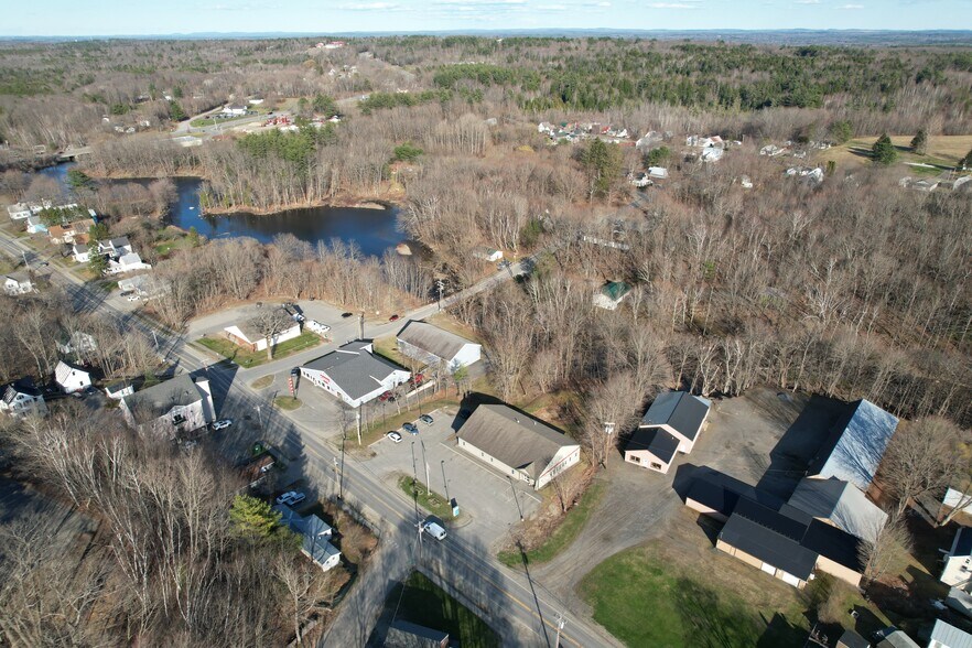 74 Water St, Oakland, ME à louer - Photo de l’immeuble – Image 2 sur 10