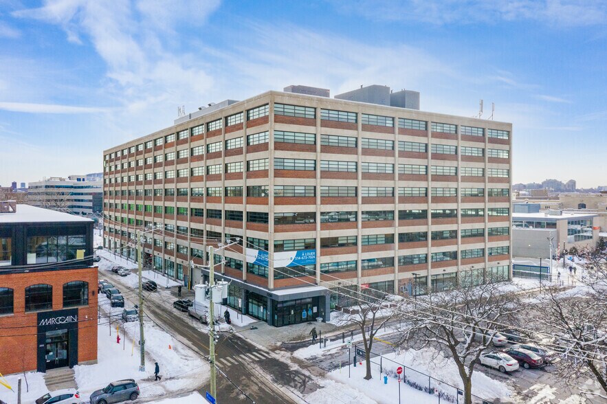 7250 Rue du Mile End, Montréal, QC à louer - Photo de l’immeuble – Image 3 sur 7