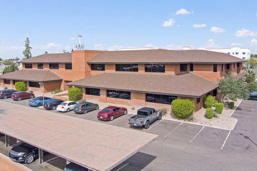 1717 W Northern Ave, Phoenix, AZ à louer - Photo de l’immeuble – Image 2 sur 11