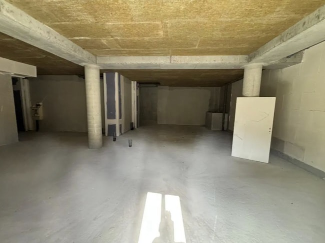 Plus de détails pour Local commercial à louer