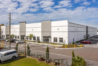 Plus de détails pour 10344 66th St N, Pinellas Park, FL - Industriel/Logistique à louer