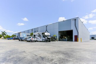 Plus de détails pour 2740-2764 NW 112th Ave, Doral, FL - Industriel/Logistique à louer