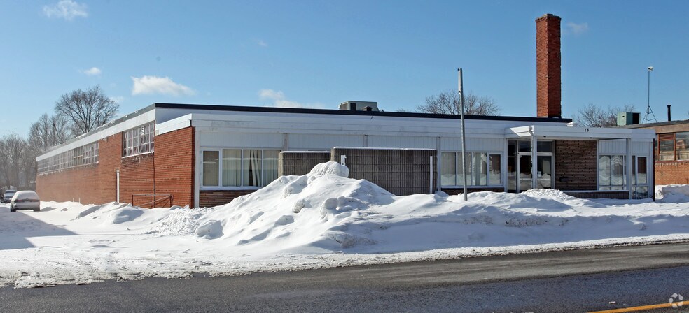 18 Howden Rd, Toronto, ON à vendre - Photo principale – Image 1 sur 2
