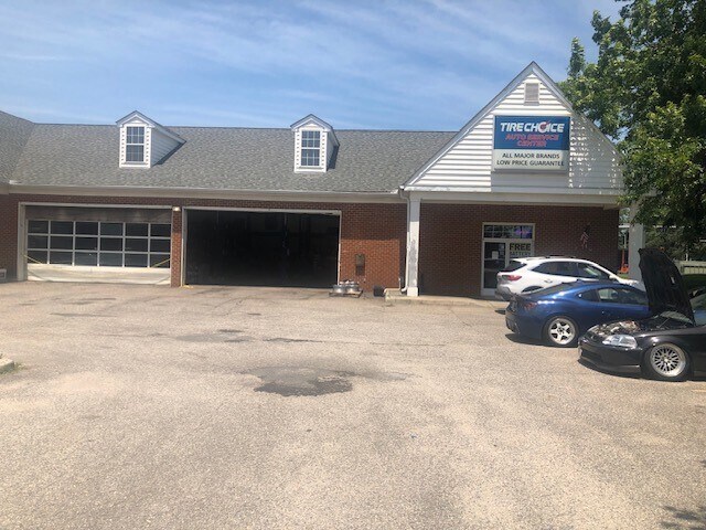 3705 Tiffany Ln, Virginia Beach, VA à vendre - Photo de l’immeuble – Image 2 sur 5