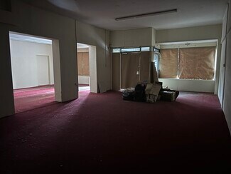 Plus de détails pour 107-115 Glasgow Rd, Dumbarton - Local commercial à louer