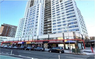 Plus de détails pour 12510 Queens Blvd, Kew Gardens, NY - Local commercial à louer