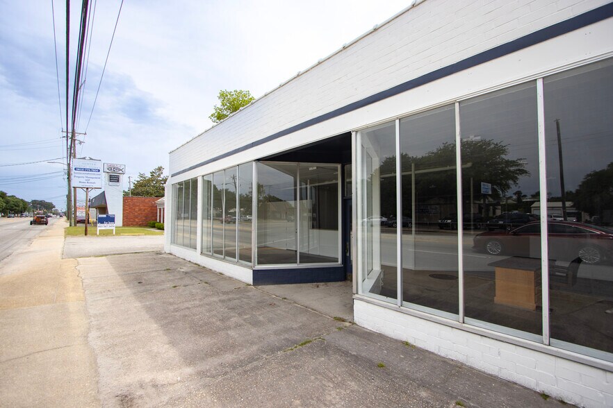 348 Broad St, Sumter, SC à louer - Photo de l’immeuble – Image 2 sur 10