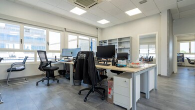 Bureau dans Alcobendas, Madrid à louer Photo intérieure– Image 2 sur 15