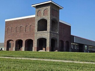 Plus de détails pour 42365 Garfield Rd, Clinton Township, MI - Local commercial à louer