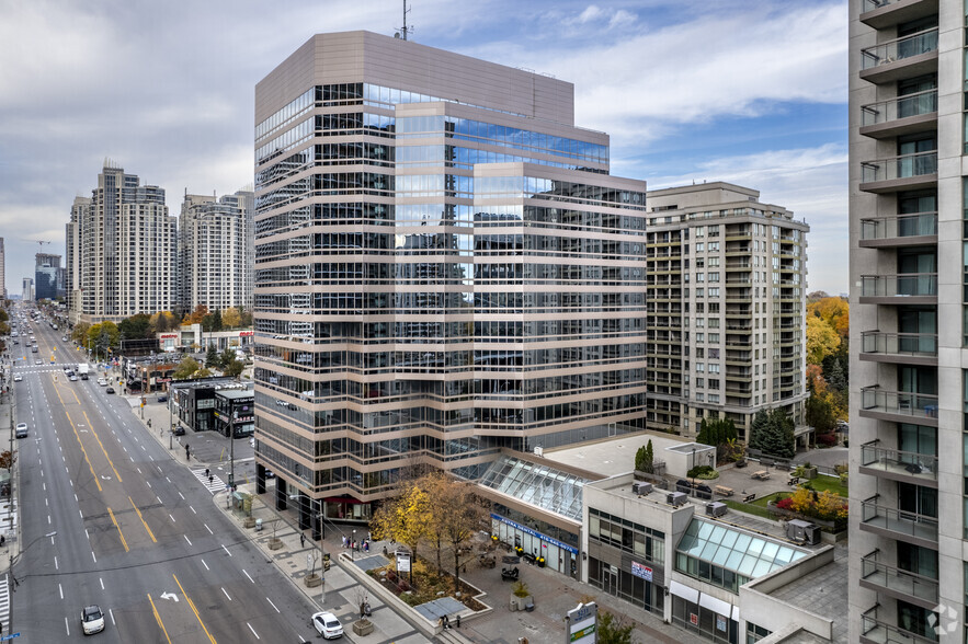 5255 Yonge St, Toronto, ON à louer - Photo de l’immeuble – Image 3 sur 5