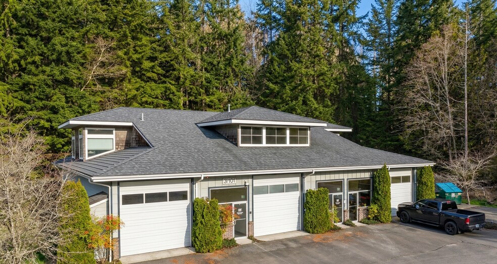 26127 Calvary Ln, Kingston, WA à vendre - Photo de l’immeuble – Image 1 sur 5