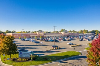 Plus de détails pour 7041-7131 Airport Hwy, Holland, OH - Local commercial à louer