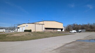 Plus de détails pour 121 Bennett Dr, Pulaski, TN - Industriel/Logistique à vendre