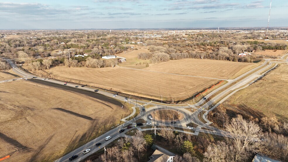 70th & Yankee Hill (NEC) Rd, Lincoln, NE à vendre - Aérien – Image 3 sur 4