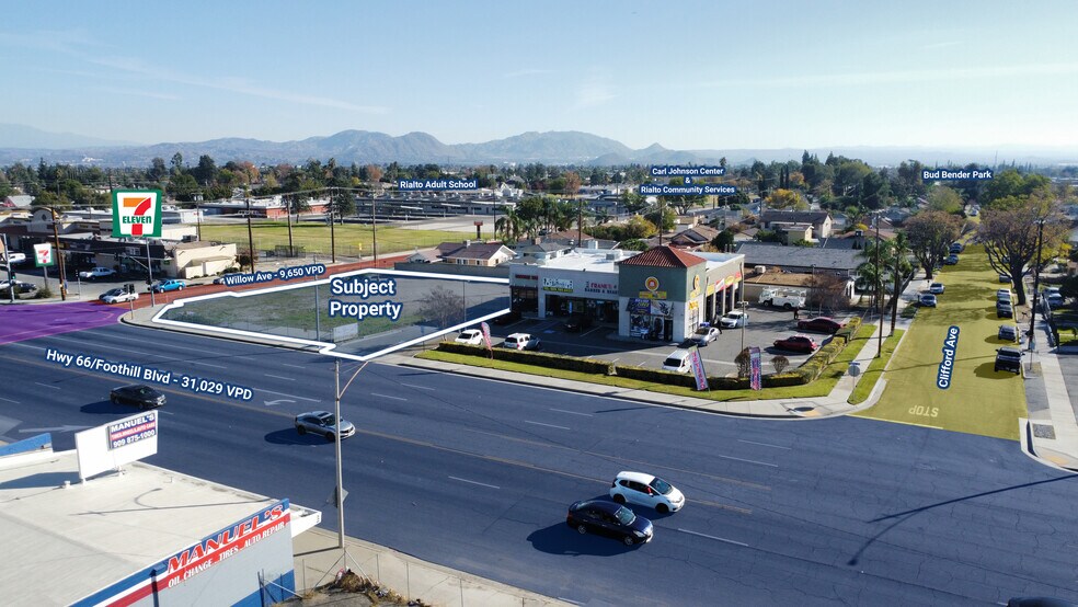 303 W Foothill Blvd & Willow Ave, Rialto, CA à louer - Photo de l’immeuble – Image 2 sur 8