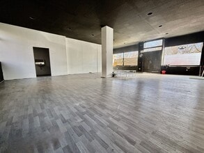 Local commercial dans Madrid, Madrid à louer Photo intérieure– Image 2 sur 3