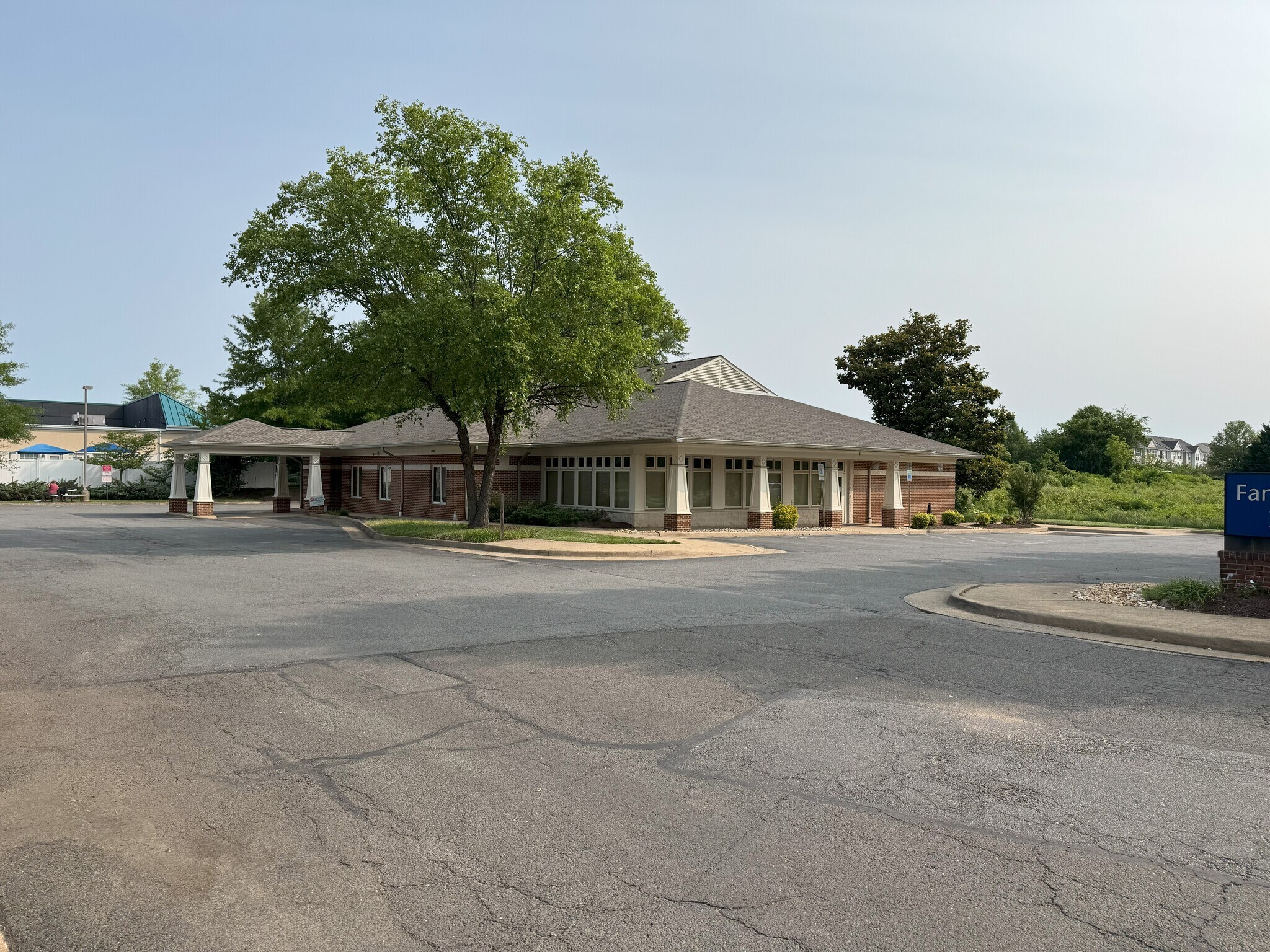 6200 Station Dr, Bealeton, VA à vendre Photo principale– Image 1 sur 15