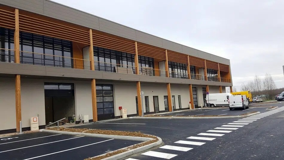 Industriel/Logistique dans Collégien à louer - Photo de l’immeuble – Image 2 sur 19