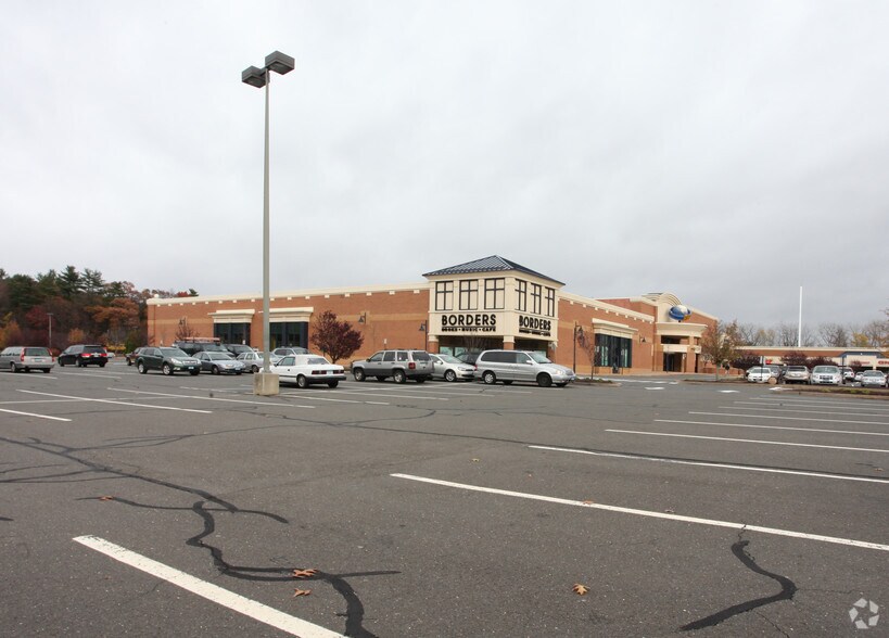 500-540 Bushy Hill Rd, Simsbury, CT à louer - Photo de l’immeuble – Image 2 sur 6