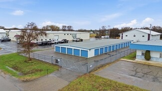 Plus de détails pour 3055 3rd St S, Waite Park, MN - Spécialisé à vendre