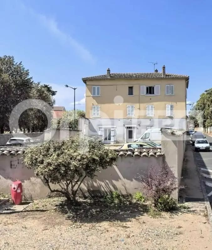 Local d'activités dans Saint-Georges-de-Reneins à vendre Photo de l’immeuble– Image 1 sur 6