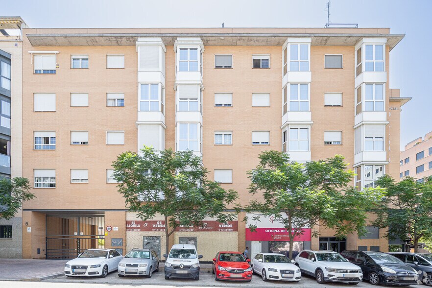 Calle Rozas de Puerto Real, 7, Madrid, Madrid à louer - Photo de l’immeuble – Image 2 sur 2