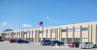 Plus de détails pour 6800-6898 Engle Rd, Middleburg Heights, OH - Industriel/Logistique à louer