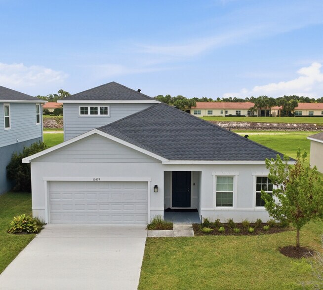 10579 SW Vasari Way, Port Saint Lucie, FL à vendre - Photo principale – Image 1 sur 29