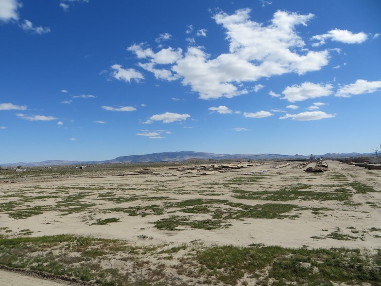 1850 Lake Ave, Silver Springs, NV à vendre - Photo de l’immeuble – Image 2 sur 8