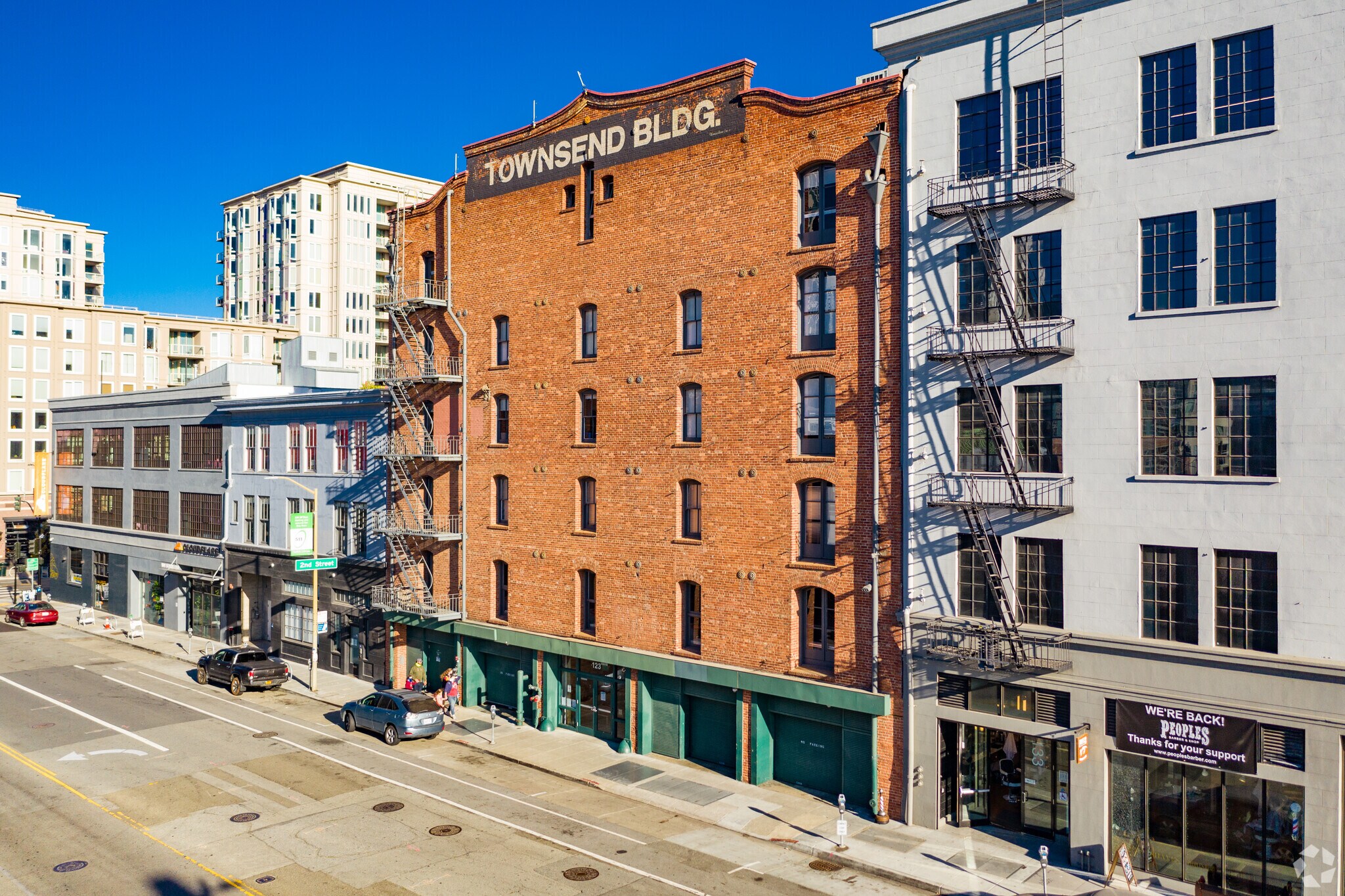 118 King St, San Francisco, CA à louer Photo de l’immeuble– Image 1 sur 5