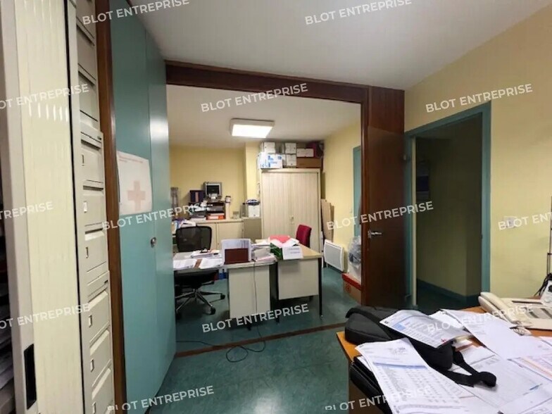 Bureau dans Saint-Brieuc à vendre - Photo intérieure – Image 2 sur 6
